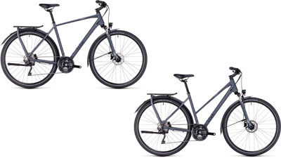 Zwei Cube Kathmandu EXC Fahrräder, eins mit Diamantrahmen und eins mit Trapezrahmen.