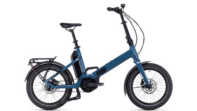 Zu sehen ist ein blaues Cube Fold Hybrid 500 E-Bike.