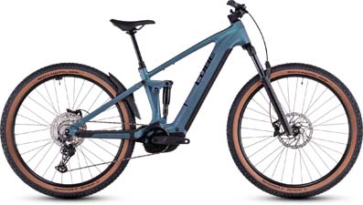 Zu sehen ist ein blaues Cube Stereo Hybrid ONE22 Pro E-Bike.