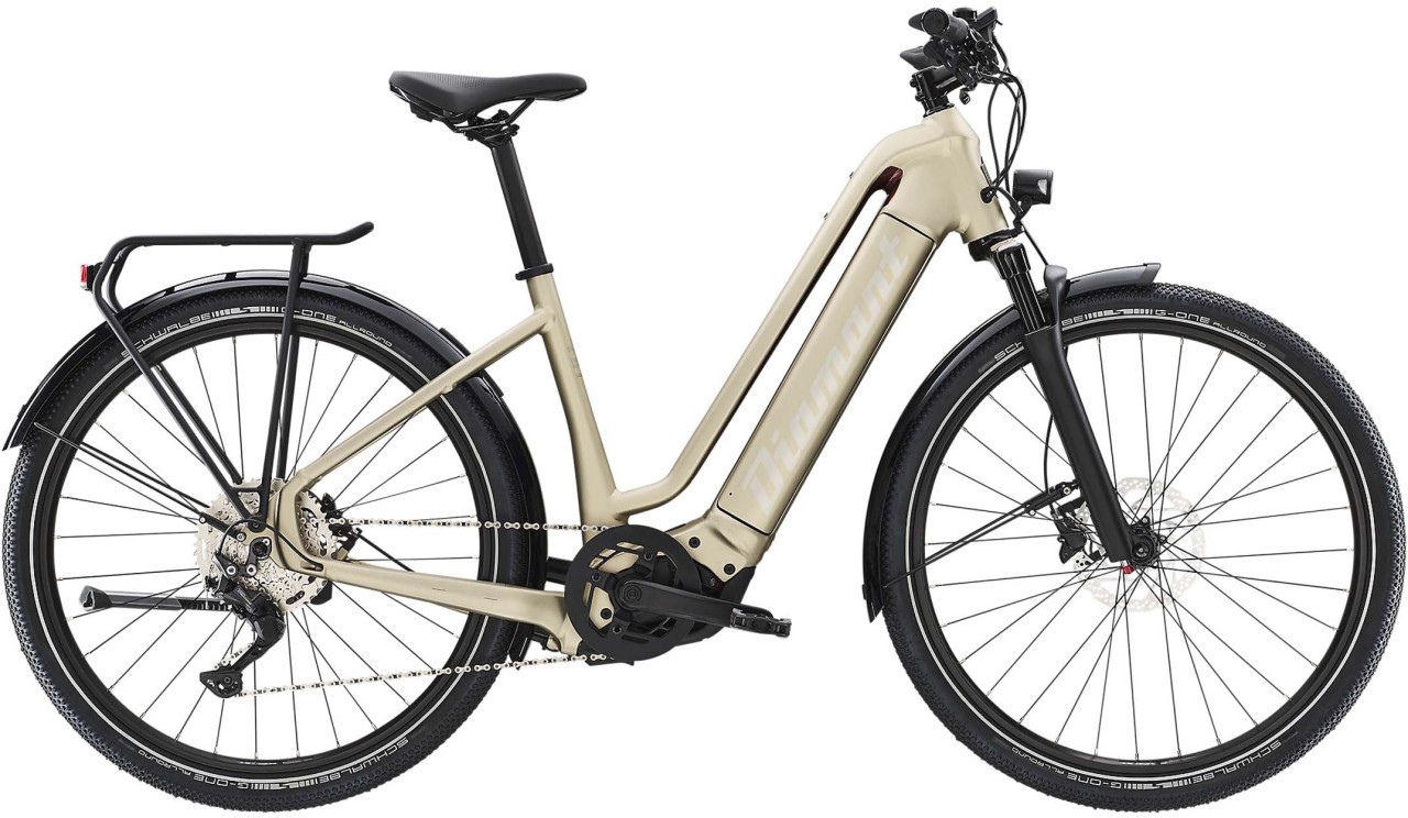 Diamant Zouma Deluxe+ TIE Alvitgrau Metallic 2022 - E-Bike Trekkingrad Tiefeinsteiger